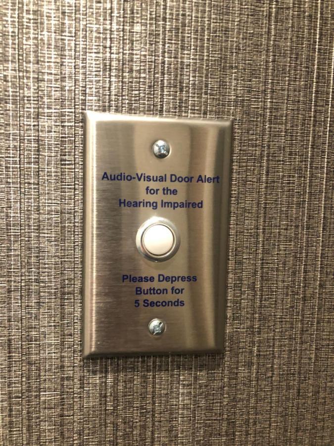 Holiday Inn Express & Suites Madison By Ihg Ngoại thất bức ảnh