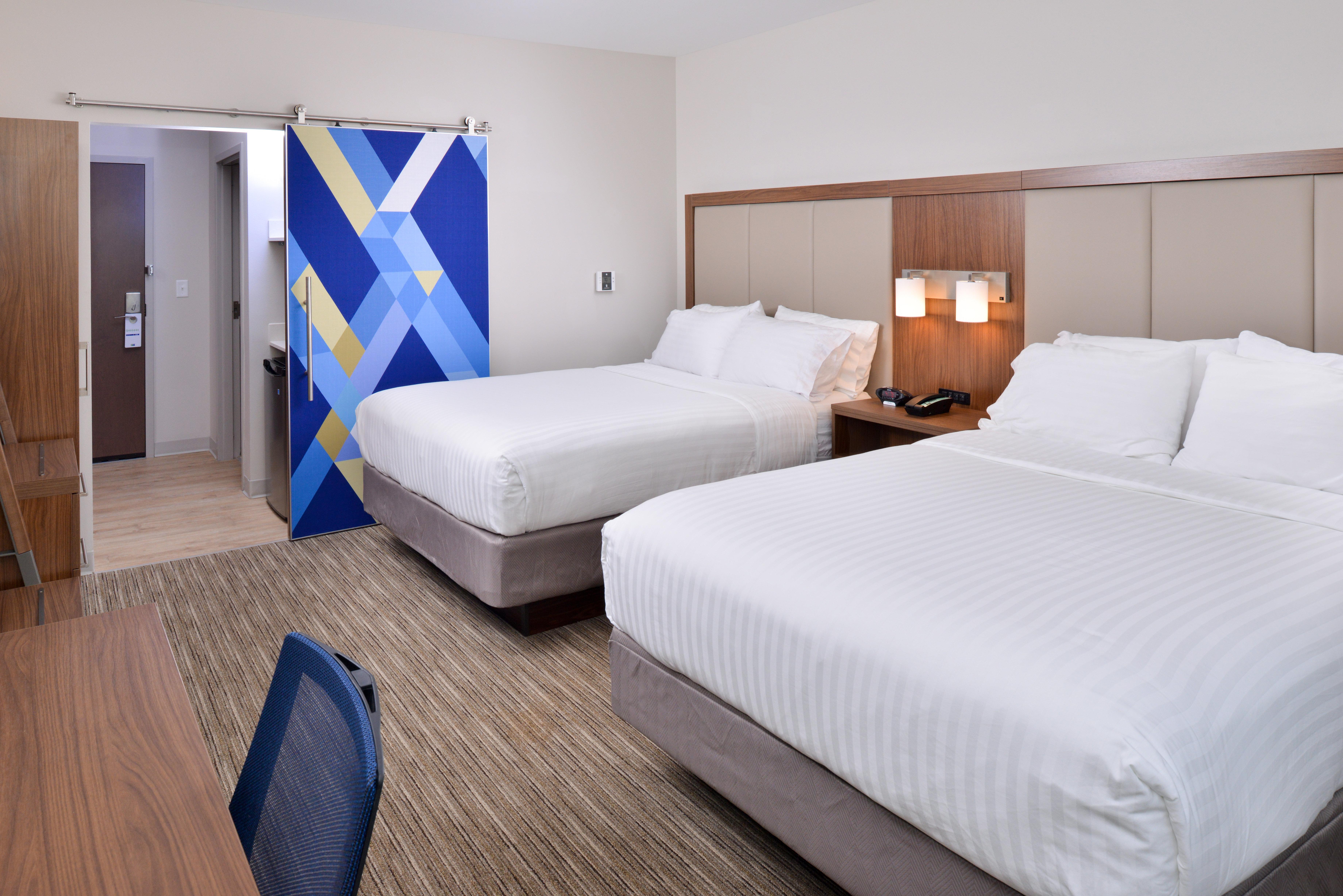 Holiday Inn Express & Suites Madison By Ihg Ngoại thất bức ảnh