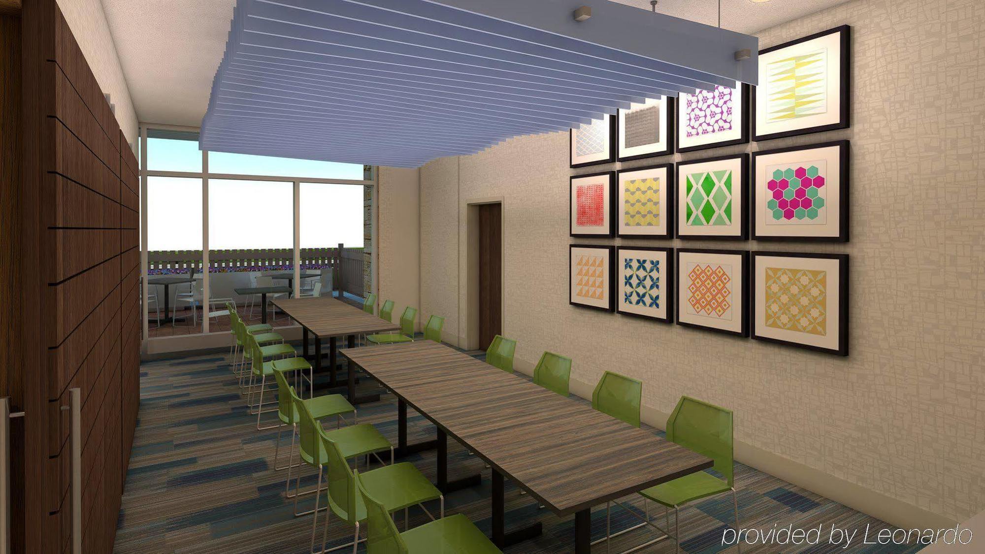 Holiday Inn Express & Suites Madison By Ihg Ngoại thất bức ảnh